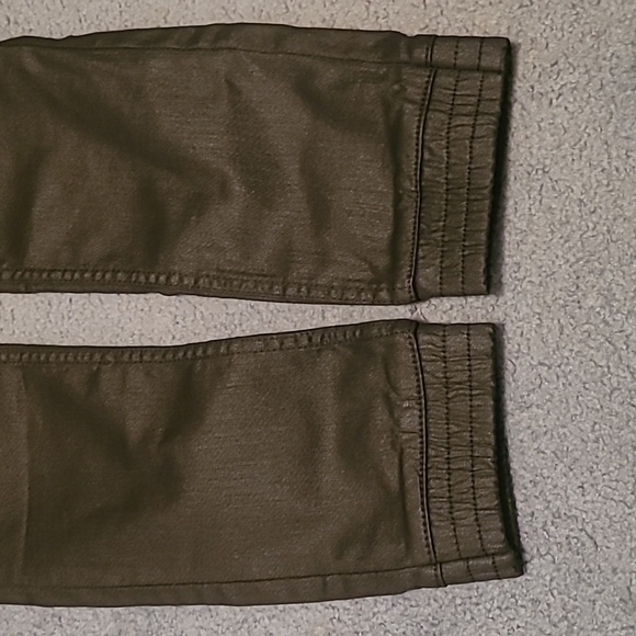 Kendall and Kylie "the jogger" pants - Picture 4 of 9